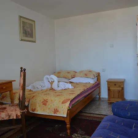 Guest house Dora Obzor
